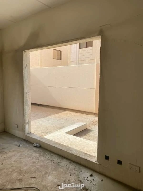 قص جدران للدمج